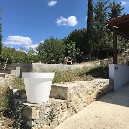 Apartament Mayzus Vasa Kilaniou